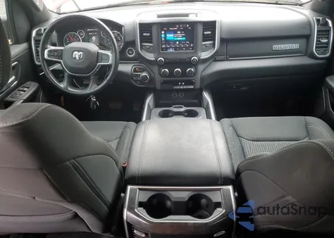 2022 Ram 1500 Big Horn/Lone Star z USA, uszkodzony, nr VIN 1C6RRFBG3NN210538